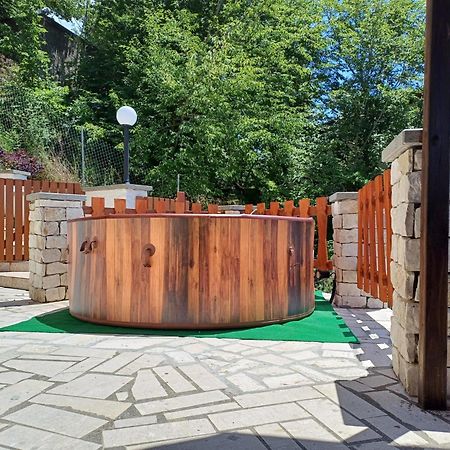 Casa Vacanza Le Viste Serrone Екстериор снимка
