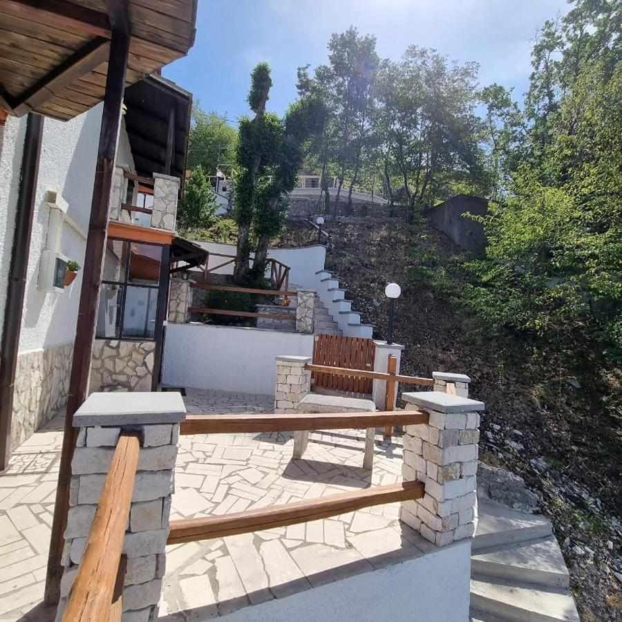 Casa Vacanza Le Viste Serrone Екстериор снимка