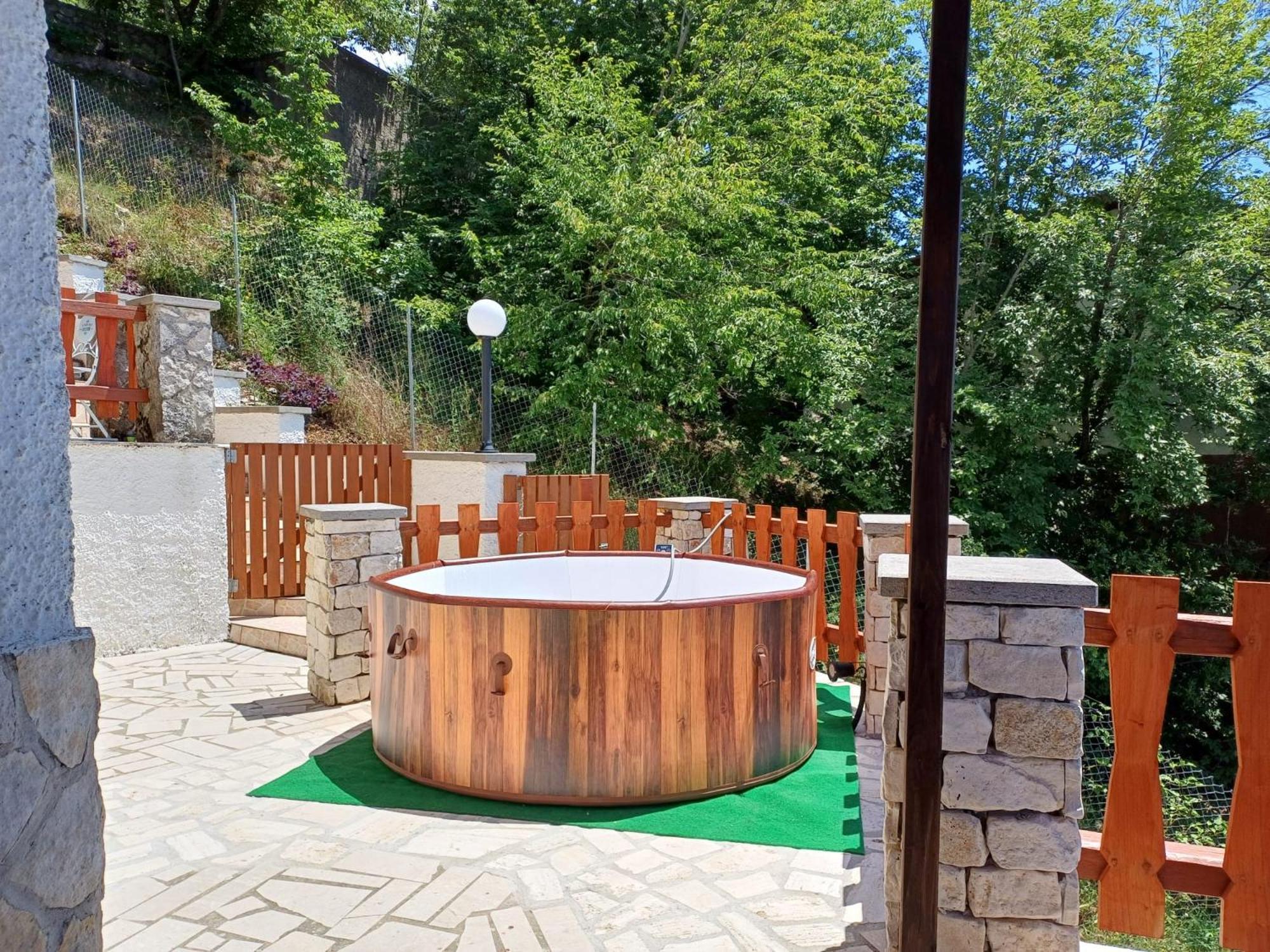 Casa Vacanza Le Viste Serrone Екстериор снимка
